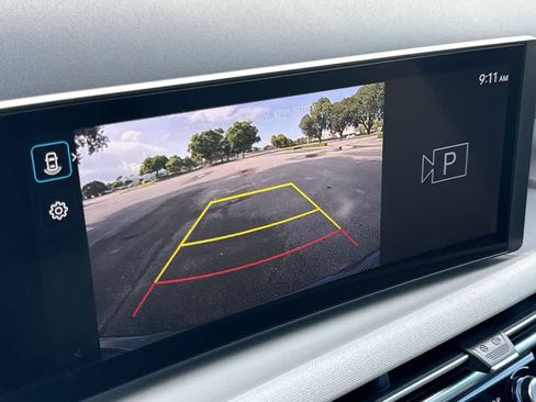 Used 2025 Hyundai Tucson SEL FWD image 18