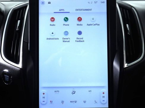 Used 2022 Ford Edge Titanium image 17