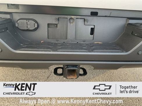 Used 2025 Toyota Tundra SR5 w/ SR5 Convenience Package image 8