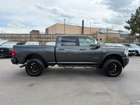 Used 2024 RAM 2500 Laramie AWD/4WD image 9