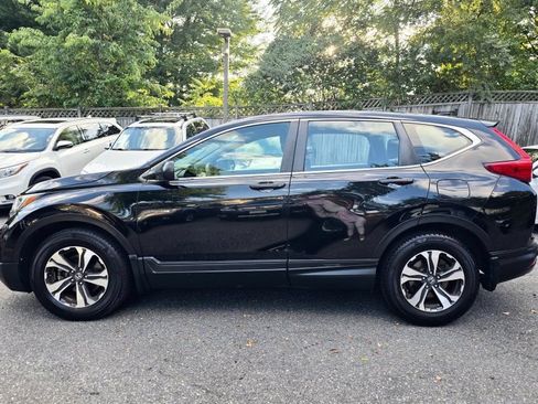 Used 2017 Honda CR-V LX image 4