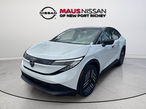 New 2026 Nissan Leaf SV+ w/ Floor Mat Package (SV+) FWD image 4