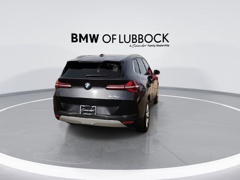 Used 2025 BMW X3 xDrive30i AWD/4WD image 8