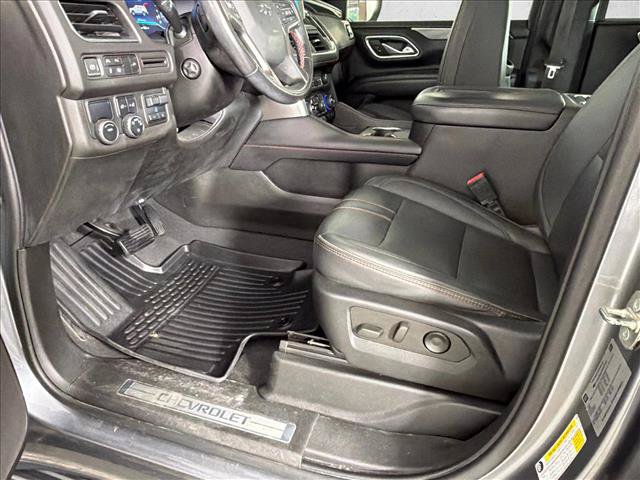 Used 2022 Chevrolet Tahoe RST w/ Luxury Package RWD image 10