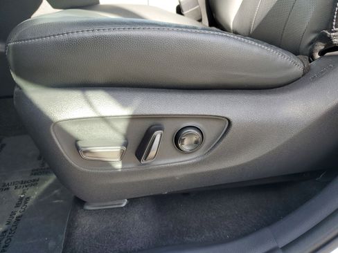 Used 2024 Toyota Grand Highlander XLE image 13