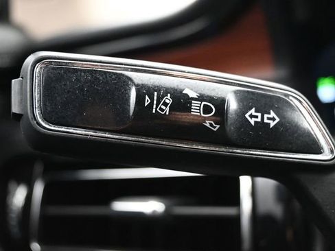 Used 2023 Lincoln Nautilus Reserve FWD image 29