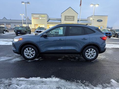 New 2026 Ford Escape Active w/ Active Premium Tech Pack image 2