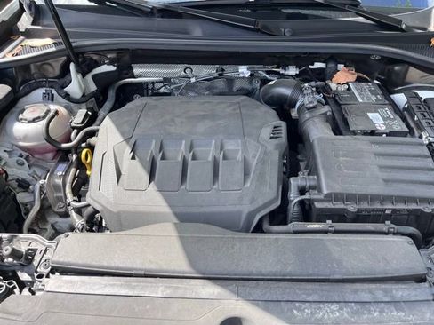 Used 2023 Audi Q3 2.0T Premium image 5