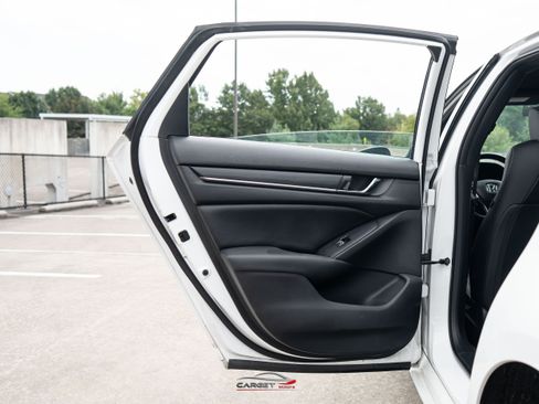 Used 2022 Honda Accord Sport image 40