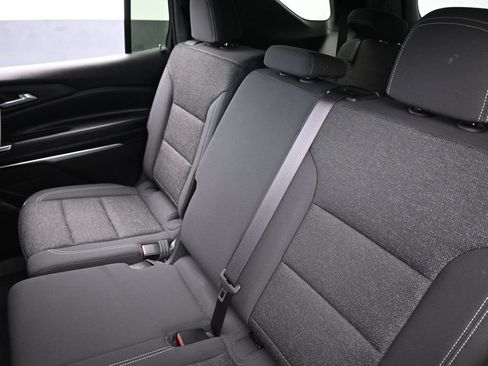 Used 2024 Chevrolet Traverse LS FWD image 42