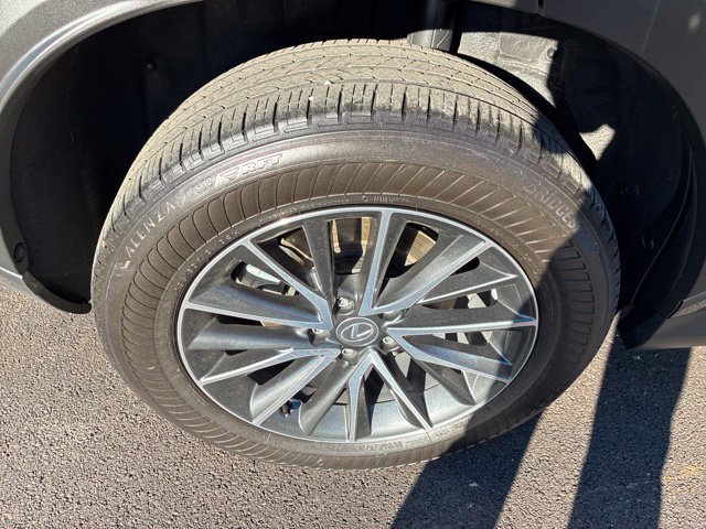 Used 2024 Lexus NX 250 FWD w/ Towing Package (2000 Lbs) image 9