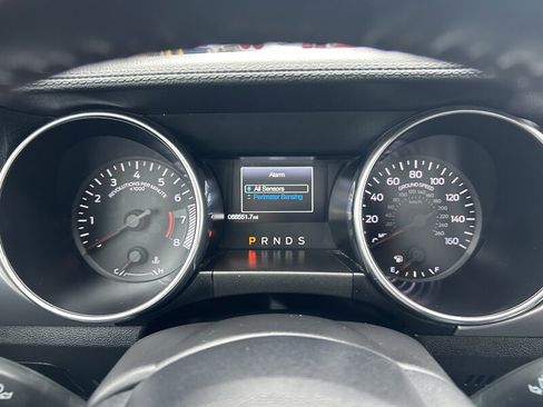 Used 2018 Ford Mustang Premium image 19