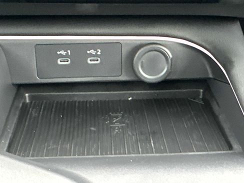 New 2026 Nissan Sentra SV w/ SV Convenience Package FWD image 33