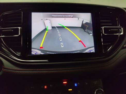 Used 2024 Dodge Durango Citadel image 27