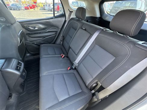 Used 2022 GMC Terrain SLE w/ Driver Convenience Package image 22