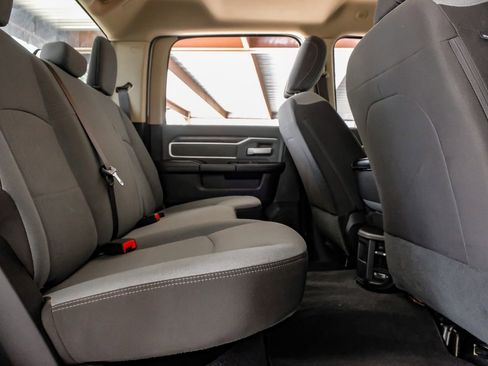 Used 2020 RAM 2500 Big Horn AWD/4WD image 34