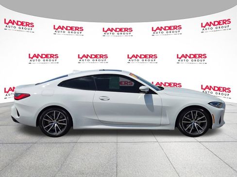 Used 2022 BMW 430i Coupe w/ Convenience Package RWD image 2