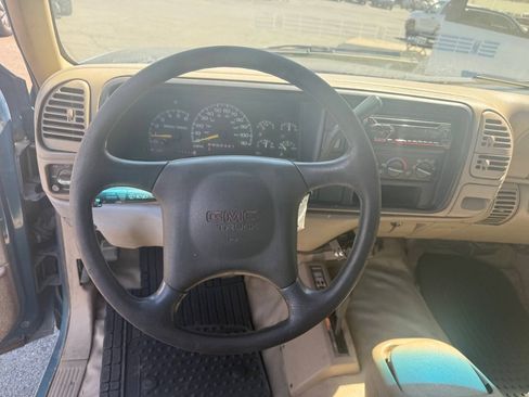 Used 1998 GMC Sierra 2500 4x4 Extended Cab image 7