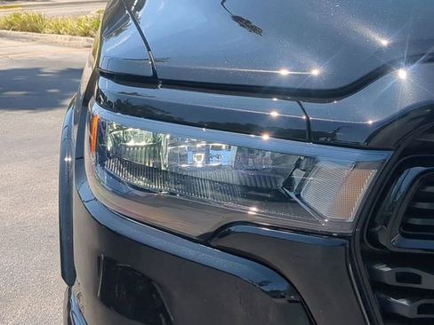 New 2026 RAM 1500 4x4 Crew Cab image 10