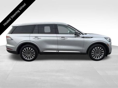 Certified 2023 Lincoln Aviator Standard w/ Premium Package image 9