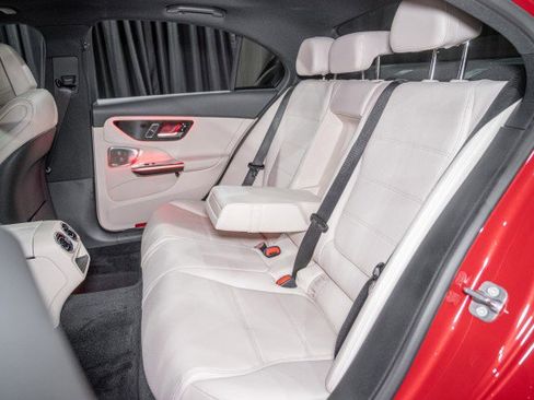 New 2026 Mercedes-Benz C 300 Sedan image 12