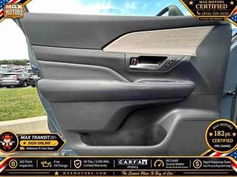 Used 2024 Toyota Grand Highlander AWD image 20