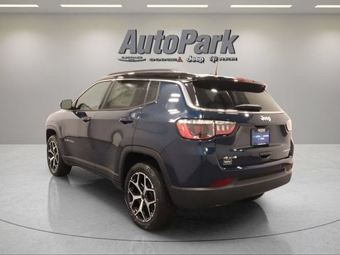 Used 2026 Jeep Compass Limited w/ Sun, Sound & Navigation Group AWD/4WD image 4