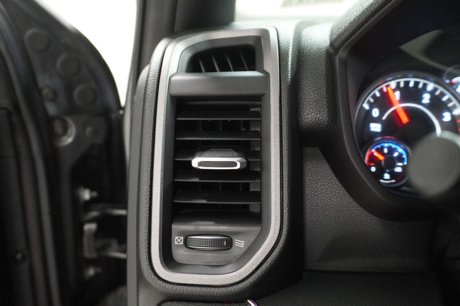 Used 2023 RAM 3500 Tradesman AWD/4WD image 12