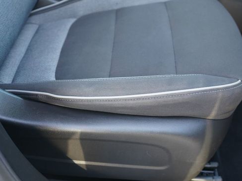 Used 2023 Chevrolet TrailBlazer LT AWD/4WD image 18