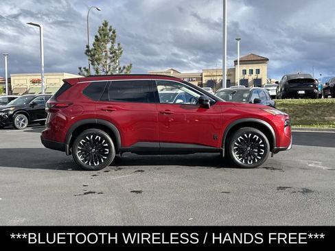 Used 2026 Nissan Rogue Dark Armor AWD/4WD image 3