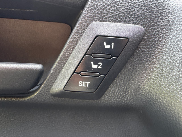 Certified 2025 Toyota 4Runner TRD Off-Road Premium w/ Tow Technology Package AWD/4WD image 33