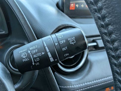 Used 2019 MAZDA CX-3 Touring w/ Preferred Equipment Package AWD/4WD image 19