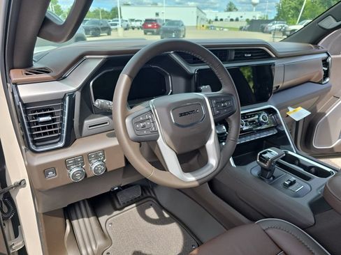 New 2026 GMC Sierra 1500 Denali AWD/4WD image 16