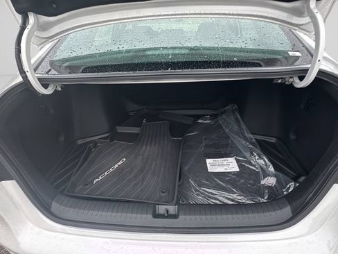 Certified 2025 Honda Accord LX image 13
