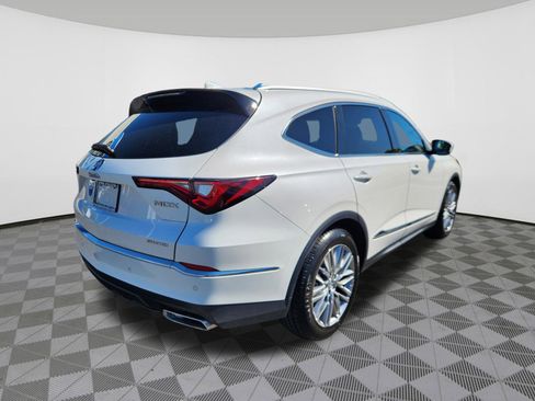 Used 2023 Acura MDX SH-AWD w/ Advance Package image 4