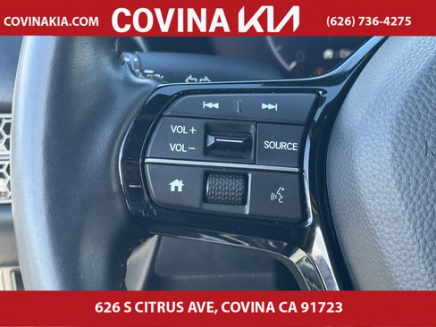 Used 2024 Honda HR-V Sport image 17