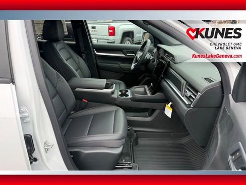 New 2026 GMC Terrain Elevation w/ Elevation Premium Package AWD/4WD image 21
