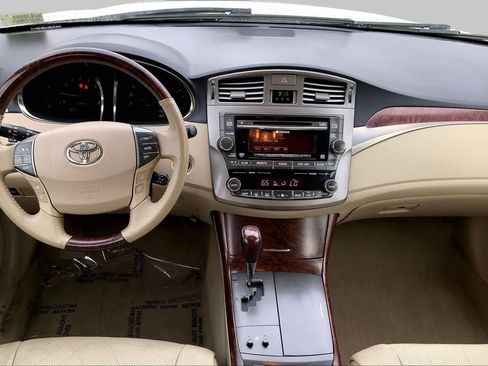 Used 2011 Toyota Avalon Limited FWD image 14