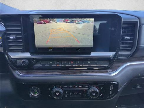 Used 2023 Chevrolet Silverado 1500 LT image 16