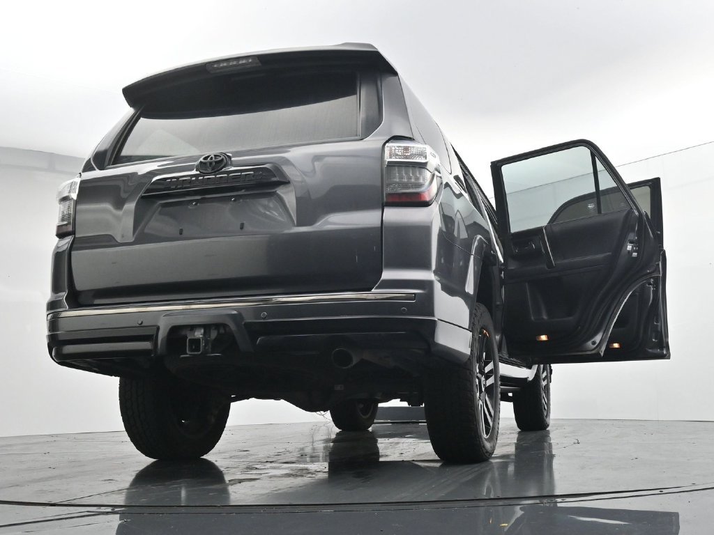 Used 2021 Toyota 4Runner Nightshade AWD/4WD image 30