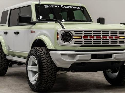 Used 2025 Ford Bronco Outer Banks image 4
