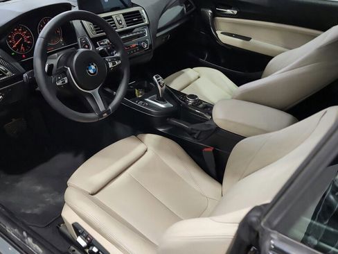 Used 2016 BMW M235i Convertible RWD image 23