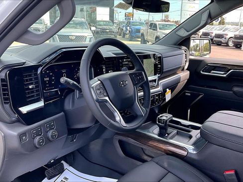 New 2026 Chevrolet Silverado 1500 RST w/ RST All Star Premium Package AWD/4WD image 7