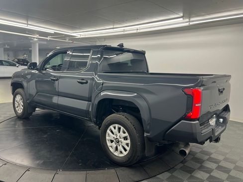 Used 2024 Toyota Tacoma SR RWD image 4