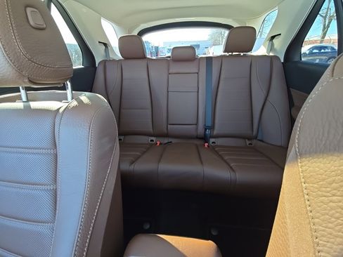 Used 2024 Mercedes-Benz GLE 350 4MATIC image 10