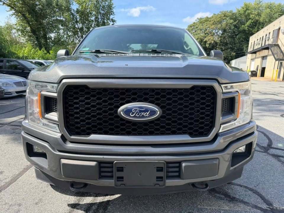 Used 2018 Ford F150 XL w/ Equipment Group 101A Mid AWD/4WD image 4