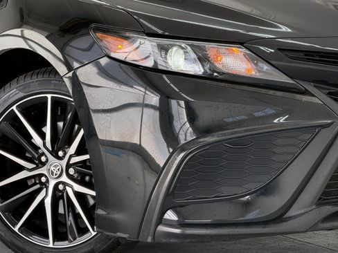 Used 2024 Toyota Camry SE w/ Blackout Package (TMS) FWD image 10