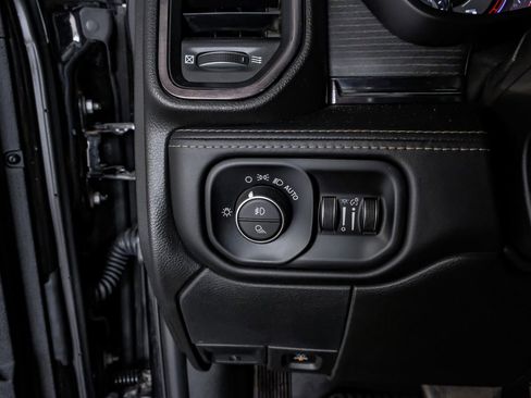 Used 2022 RAM 3500 Limited image 29