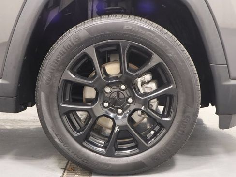 Certified 2022 Jeep Compass Latitude AWD/4WD image 27