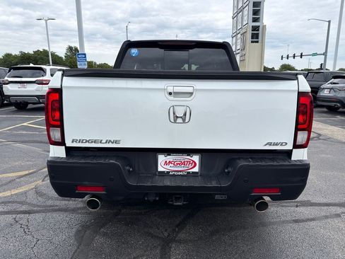 Used 2022 Honda Ridgeline Black Edition image 7